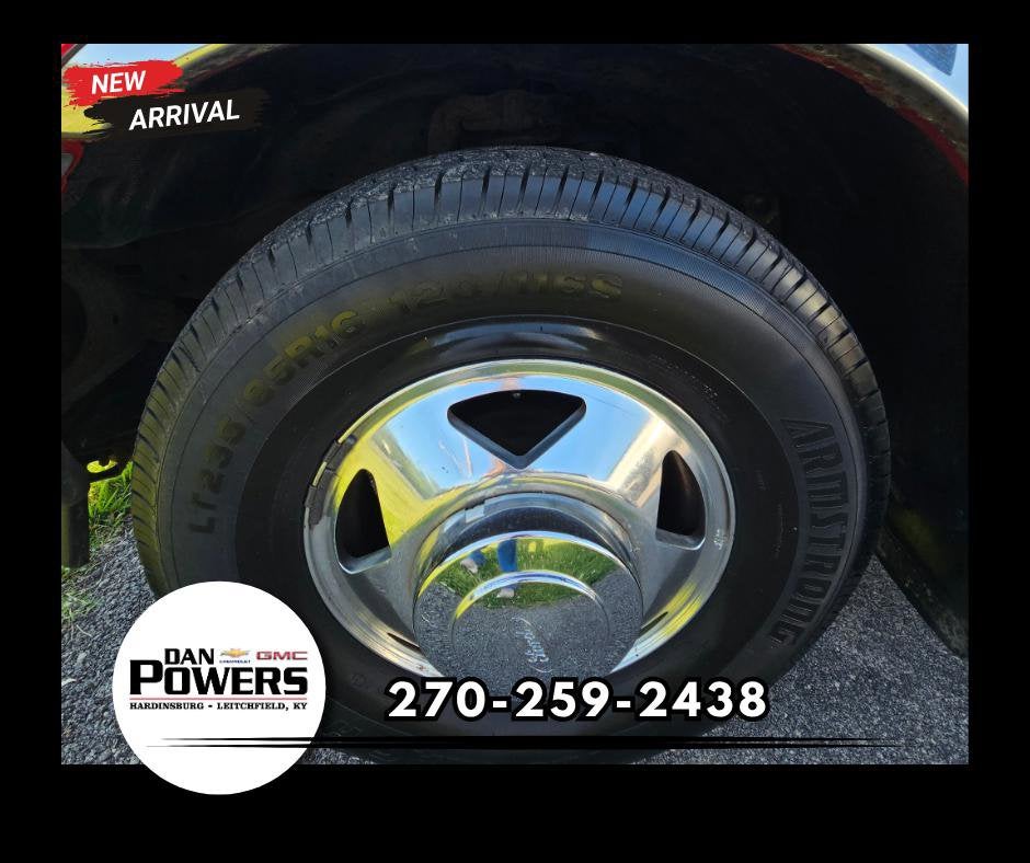 2003 Ford Super Duty F-350 DRW XL