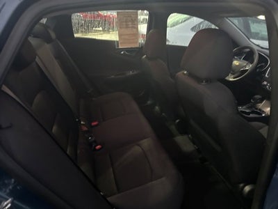 2025 Chevrolet Malibu LS