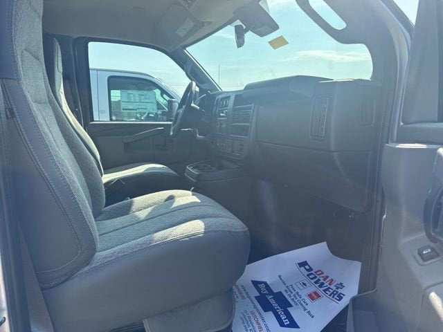 2026 Chevrolet Express Passenger LT