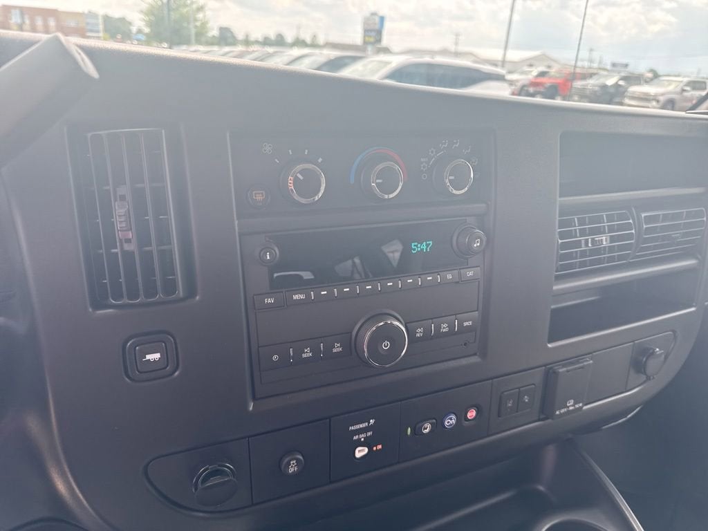 2026 Chevrolet Express Passenger LT