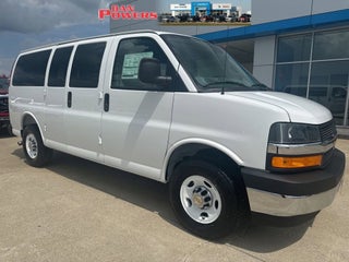 2026 Chevrolet Express Passenger LT