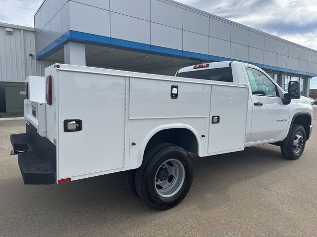 2025 Chevrolet Silverado 3500 HD Chassis Cab Work Truck