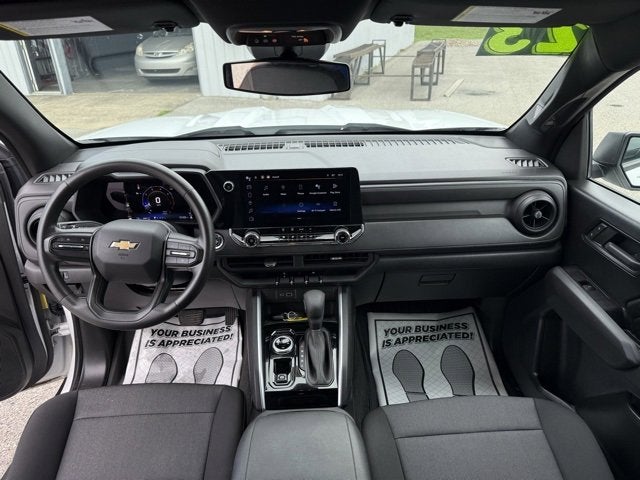 2023 Chevrolet Colorado WT