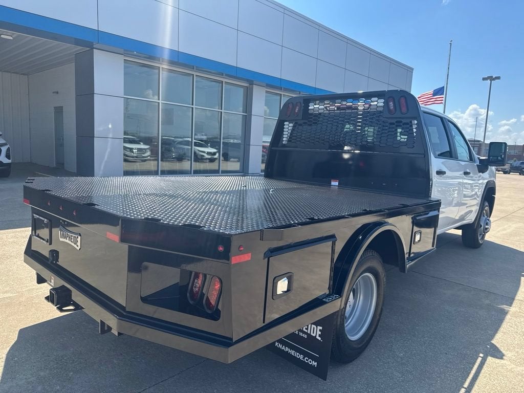 2026 GMC Sierra 3500 HD Chassis Cab Pro