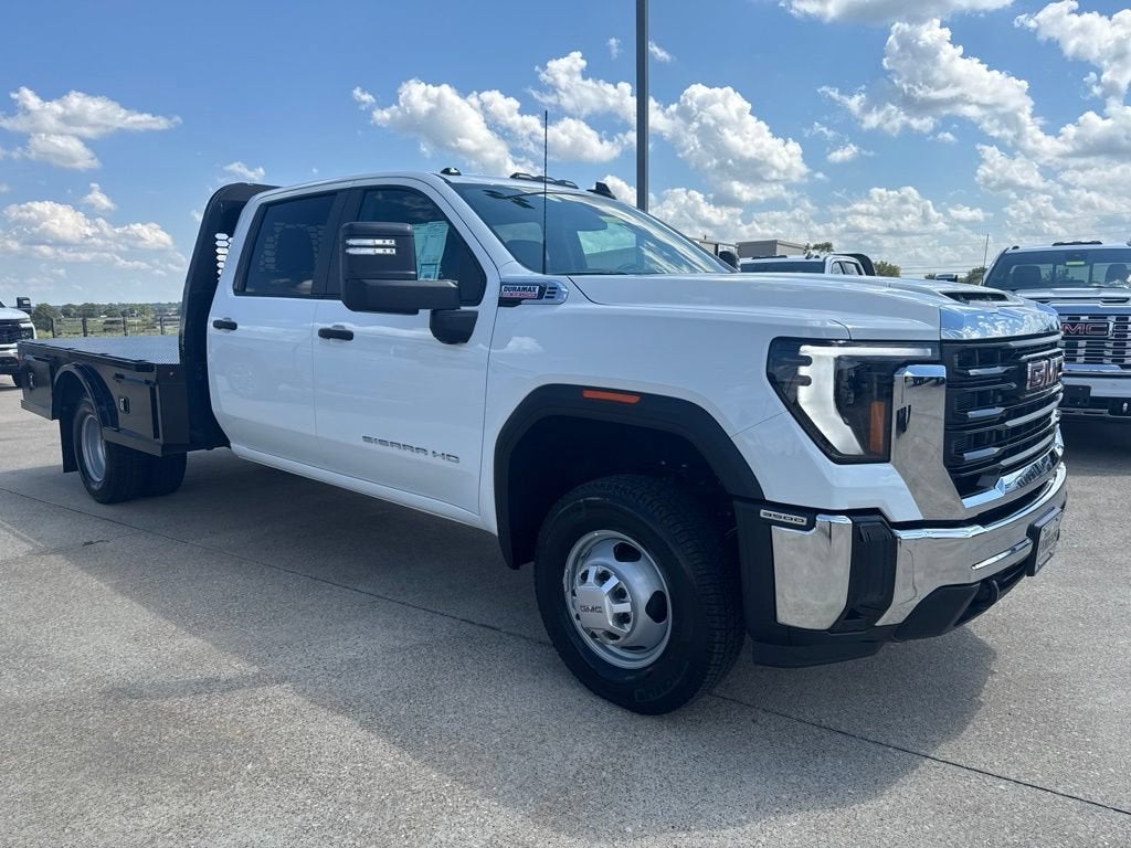 2026 GMC Sierra 3500 HD Chassis Cab Pro