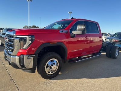 2026 GMC Sierra 3500 HD Chassis Cab SLE