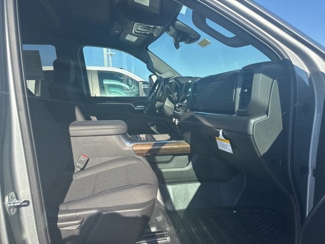 2026 GMC Sierra 3500 HD Chassis Cab SLE