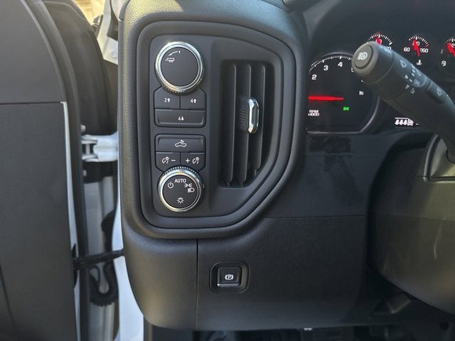 2025 GMC Sierra 3500 HD Pro