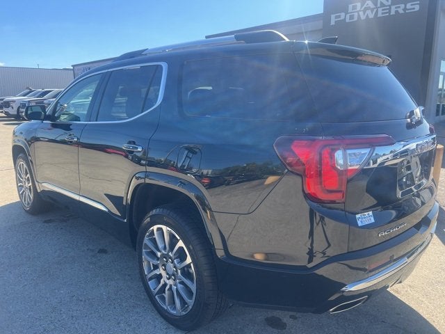 2023 GMC Acadia Denali