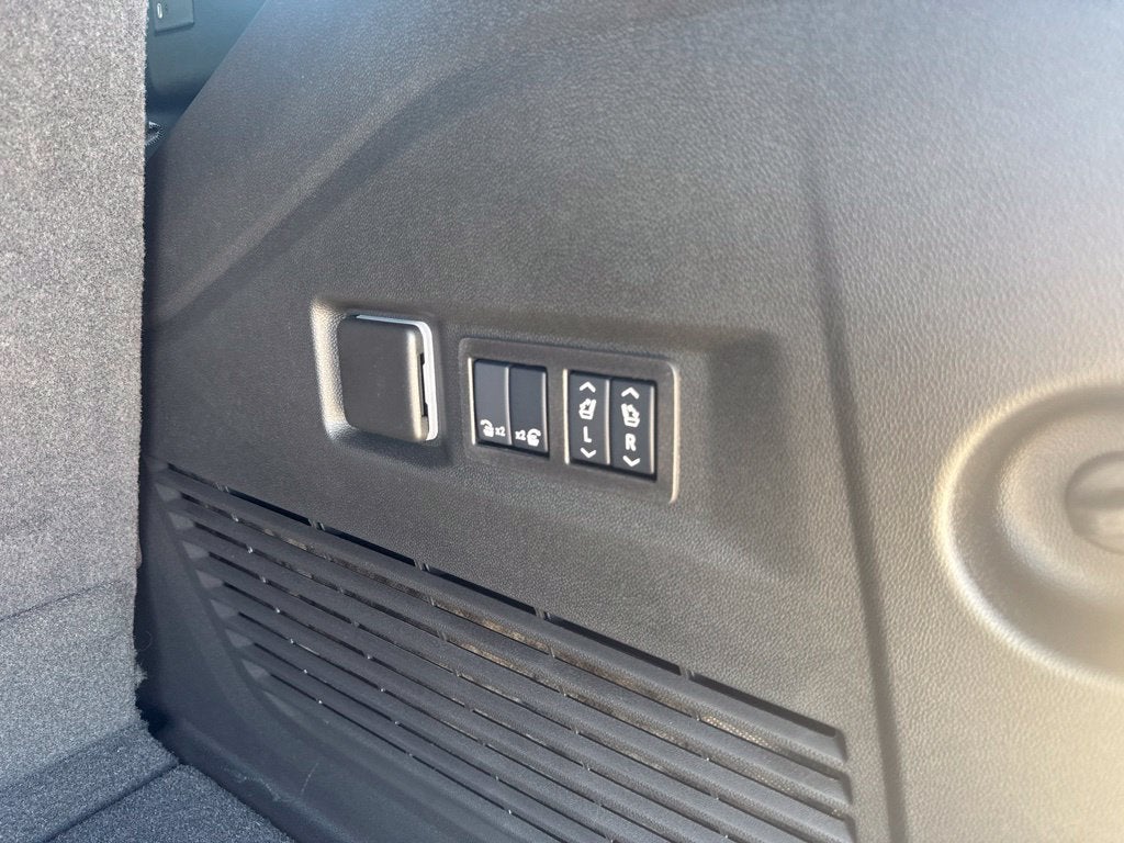 2027 Chevrolet Tahoe Z71