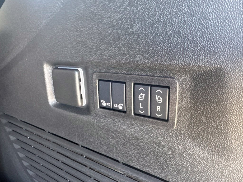 2027 Chevrolet Tahoe RST