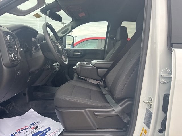 2024 GMC Sierra 2500 HD Pro