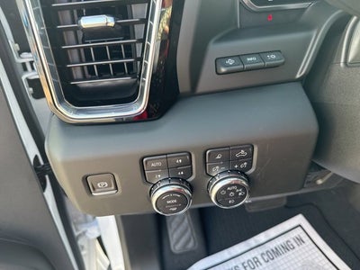 2024 GMC Sierra 3500 HD Denali