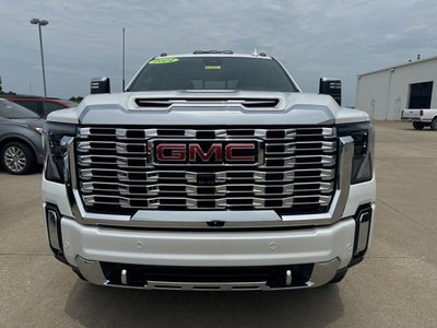 2024 GMC Sierra 3500 HD Denali