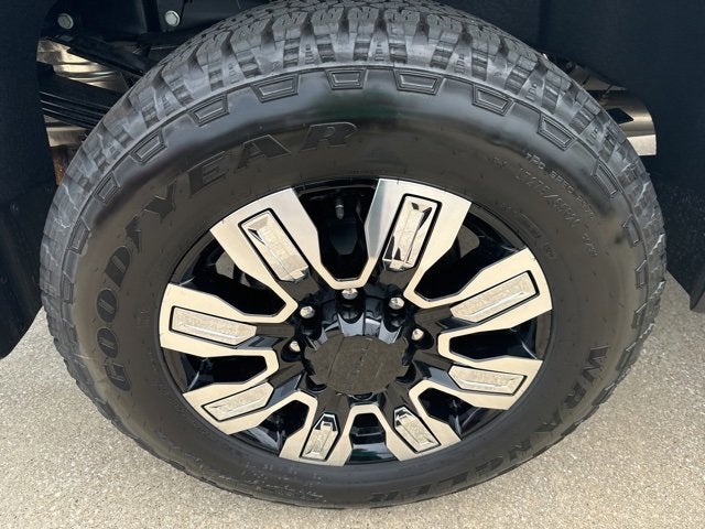 2024 GMC Sierra 3500 HD Denali