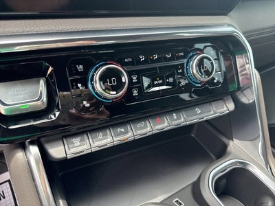 2024 GMC Sierra 3500 HD Denali