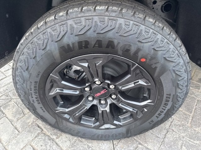 2025 GMC Canyon Elevation