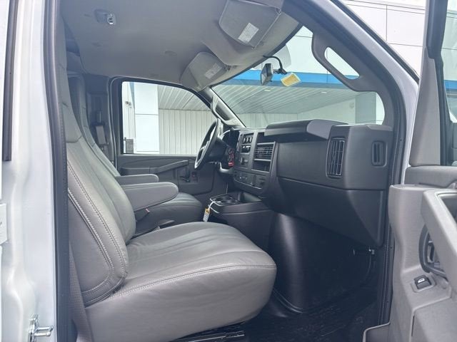 2026 GMC Savana Cargo 3500 Work Van