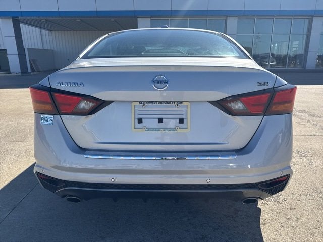 2022 Nissan Altima 2.5 SR