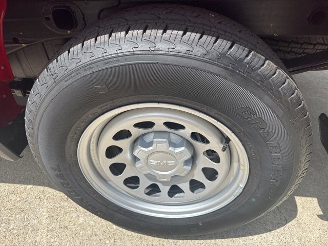 2025 GMC Sierra 1500 Pro