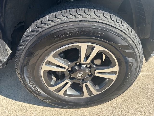 2018 Toyota Tacoma SR
