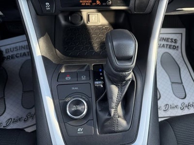 2020 Toyota RAV4 Hybrid LE