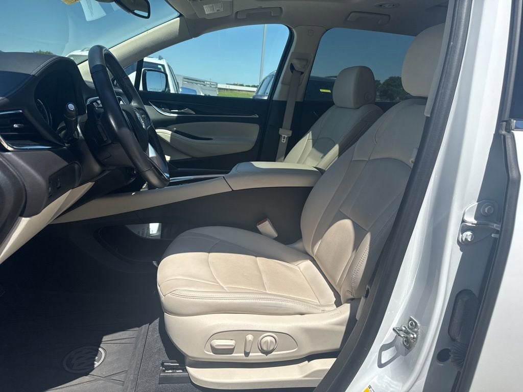 2024 Buick Enclave Essence
