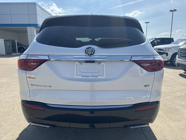 2024 Buick Enclave Essence