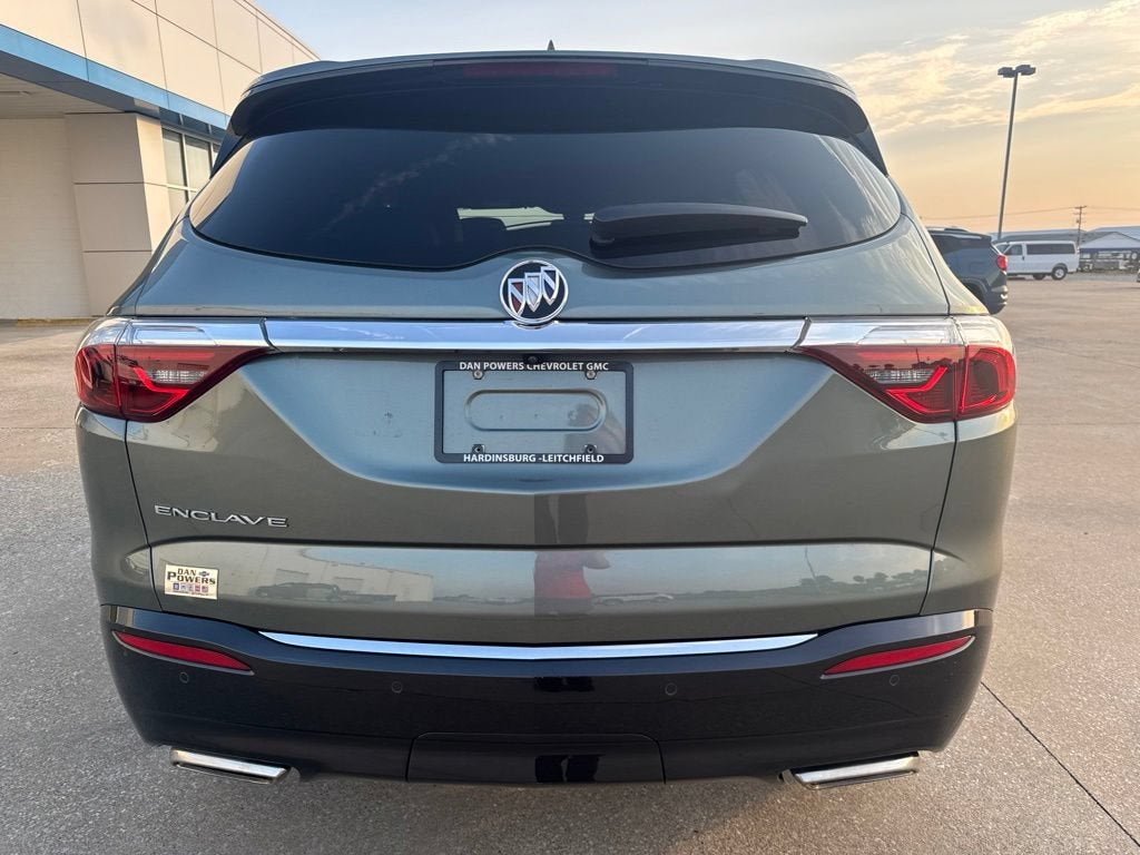 2024 Buick Enclave Essence