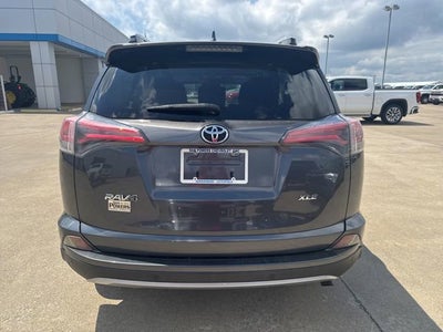 2018 Toyota RAV4 XLE