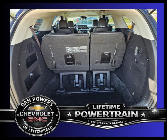 2024 Kia Carnival LX