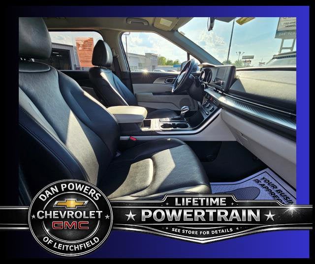 2024 Kia Carnival LX