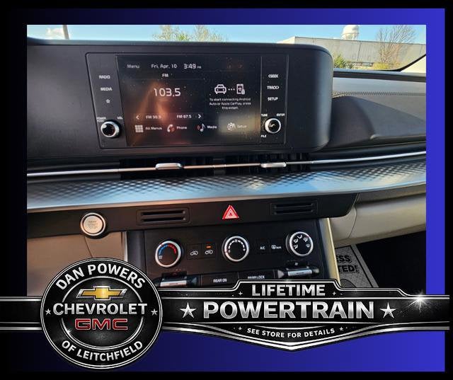 2024 Kia Carnival LX