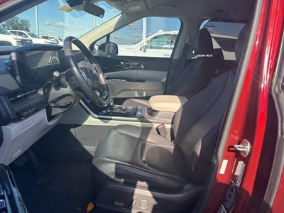 2024 Kia Carnival SX